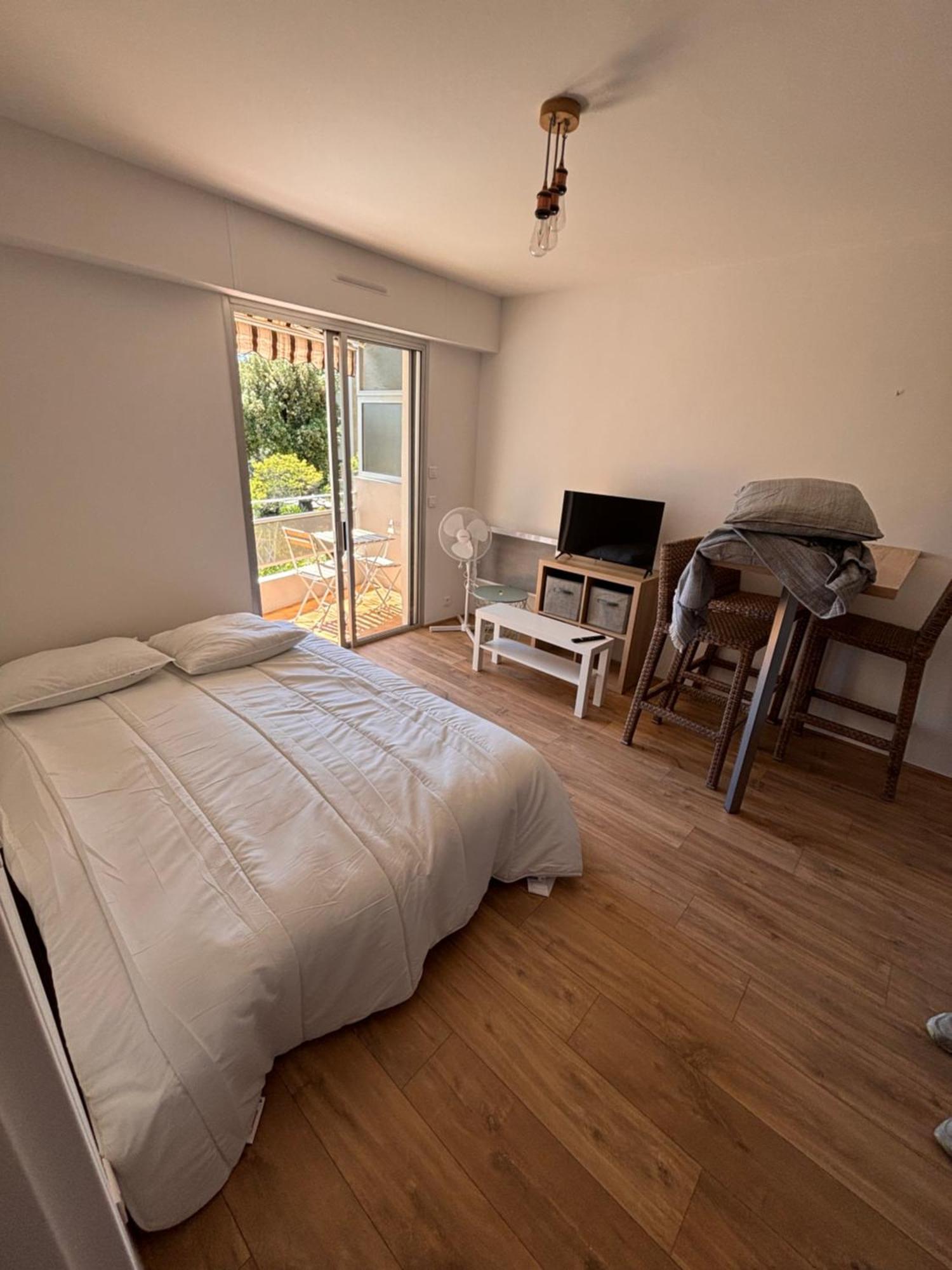 Beau Studio 300 M De La Plage Avec Parking Daire La Ciotat Dış mekan fotoğraf